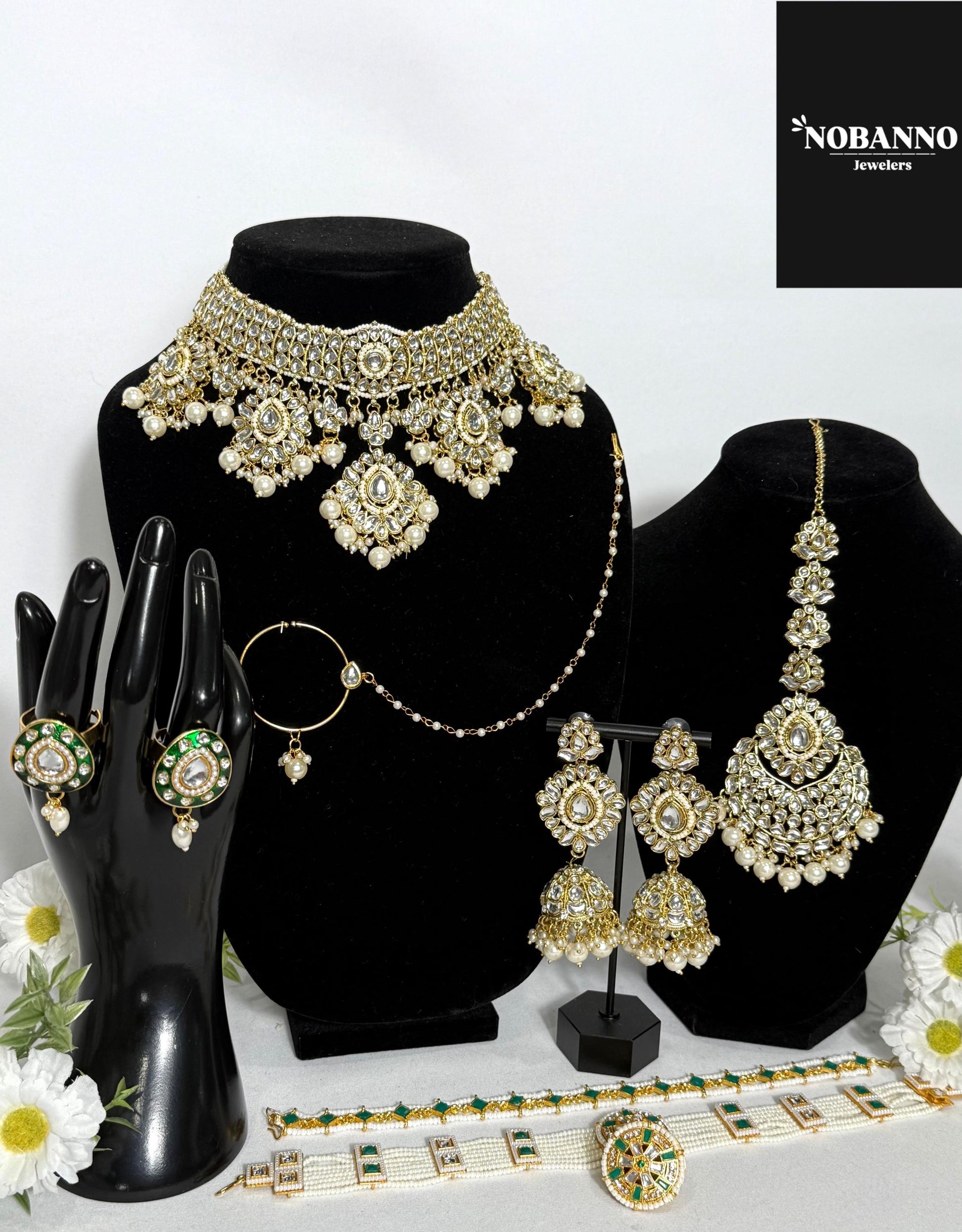 Pristine Handcrafted  Kundan Bridal set/Indian Full Bridal Jewelry Set/ High Quality Kundan 9 Piece Set