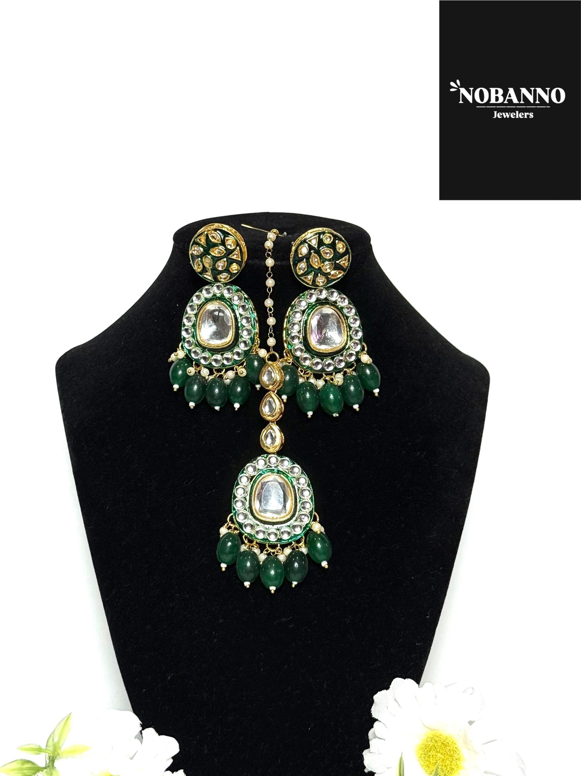 Pristine Handcrafted  Kundan Bridal set/Indian Full Bridal Jewelry Set/ High Quality Kundan 8 Piece Set.