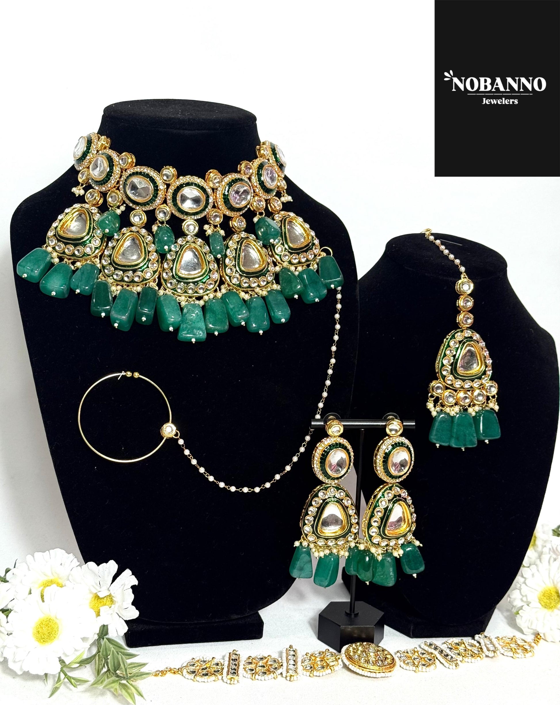 Pristine Handcrafted  Kundan Bridal set/Indian Full Bridal Jewelry Set/ High Quality Kundan 6 Piece Set.