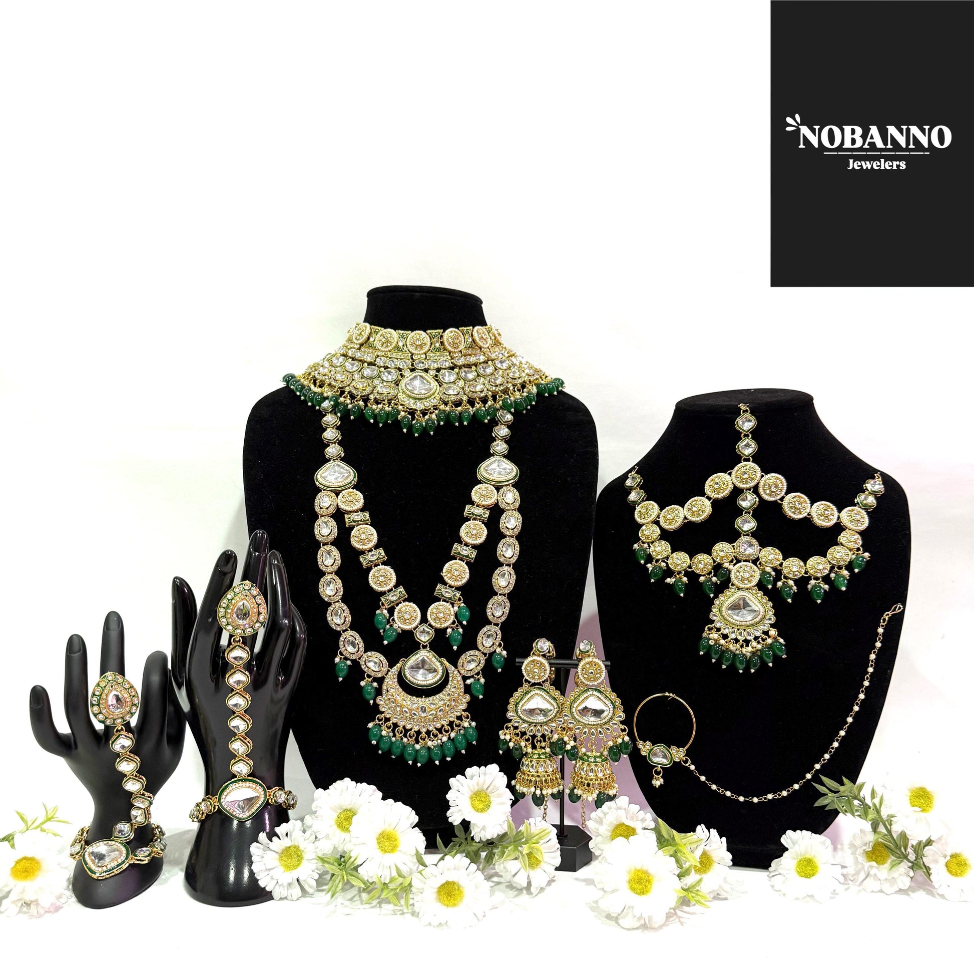 Pristine Handcrafted  Kundan Bridal set/Indian Full Bridal Jewelry Set/ High Quality Kundan 8 Piece Set