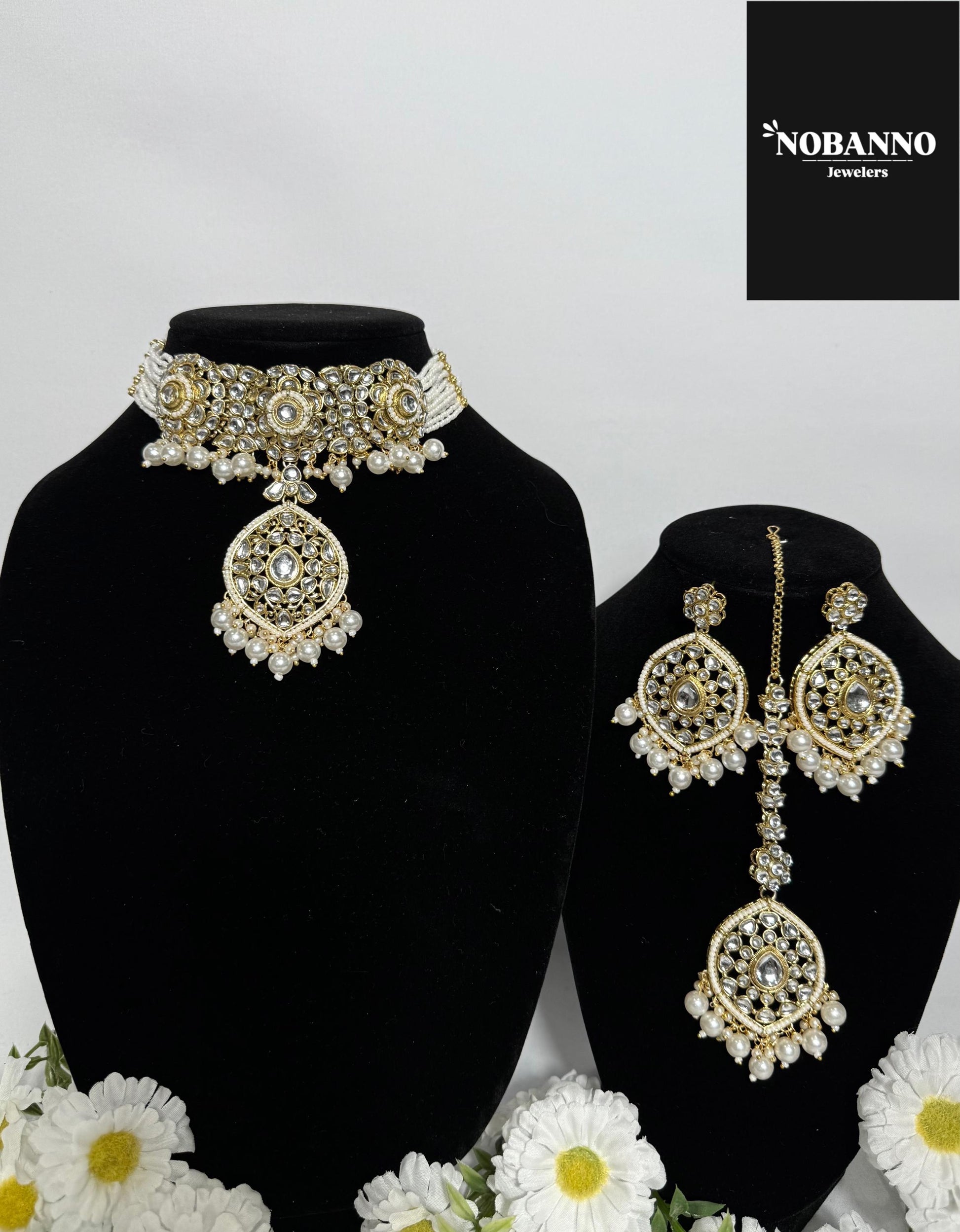 Pristine Handcrafted  Kundan Necklace set/Indian  Jewelry Set/ High Quality Kundan 4 Piece Set