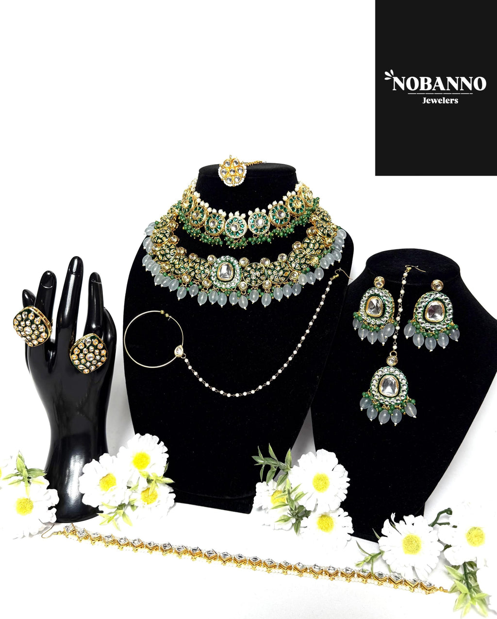Pristine Handcrafted  Kundan Bridal set/Indian Full Bridal Jewelry Set/ High Quality Kundan 10 Piece Set.