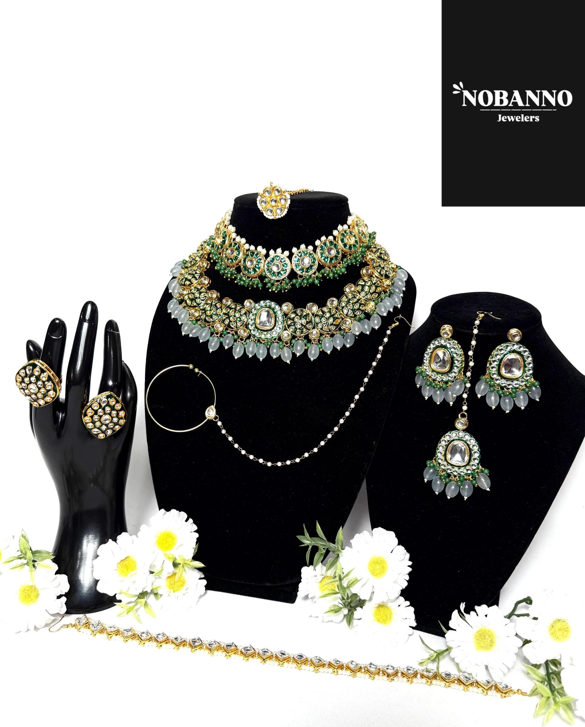 Pristine Handcrafted  Kundan Bridal set/Indian Full Bridal Jewelry Set/ High Quality Kundan 10 Piece Set.