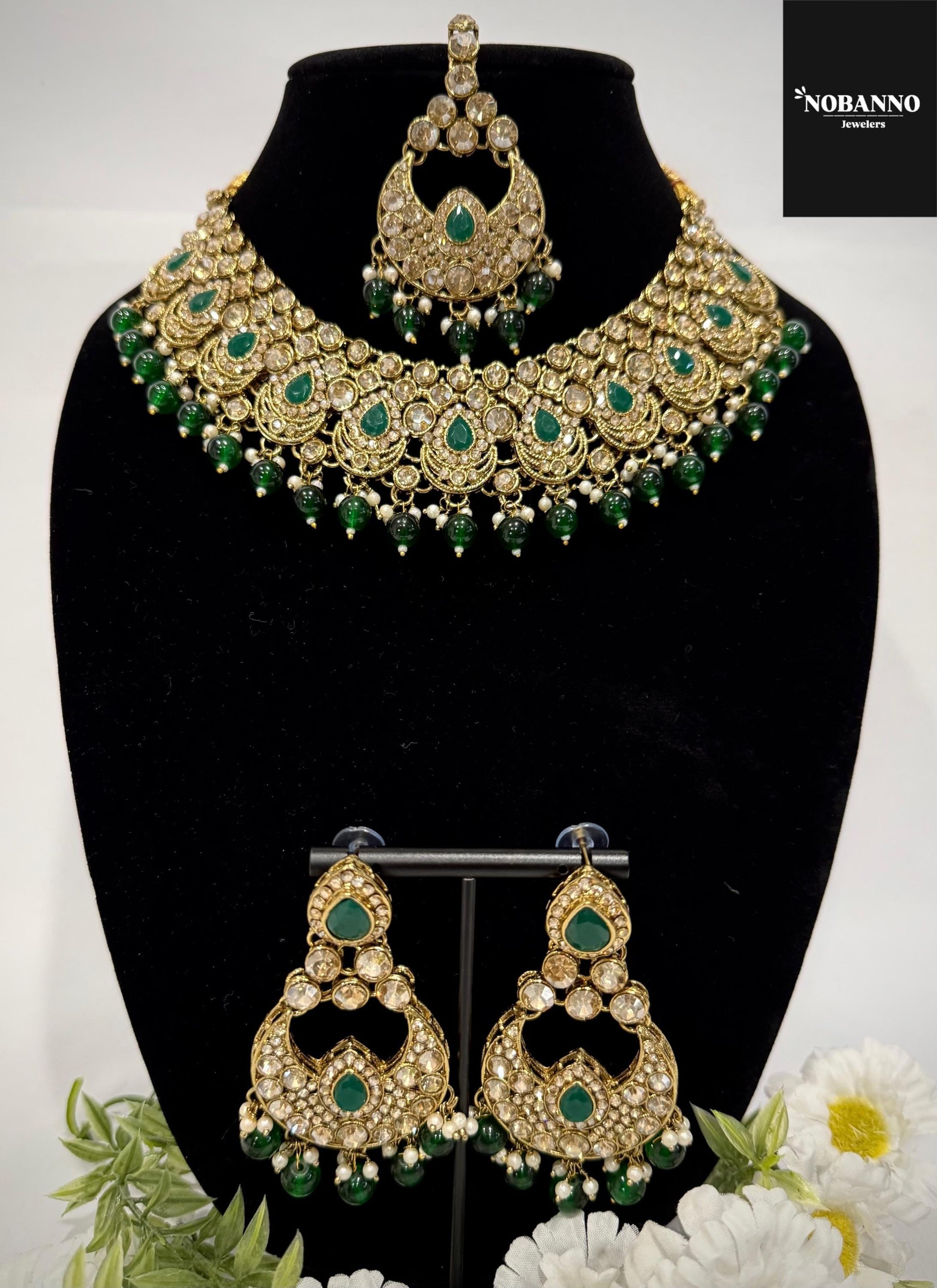 Pristine Handcrafted  Kundan Necklace set/Indian  Jewelry Set/ High Quality Kundan 4 Piece Set