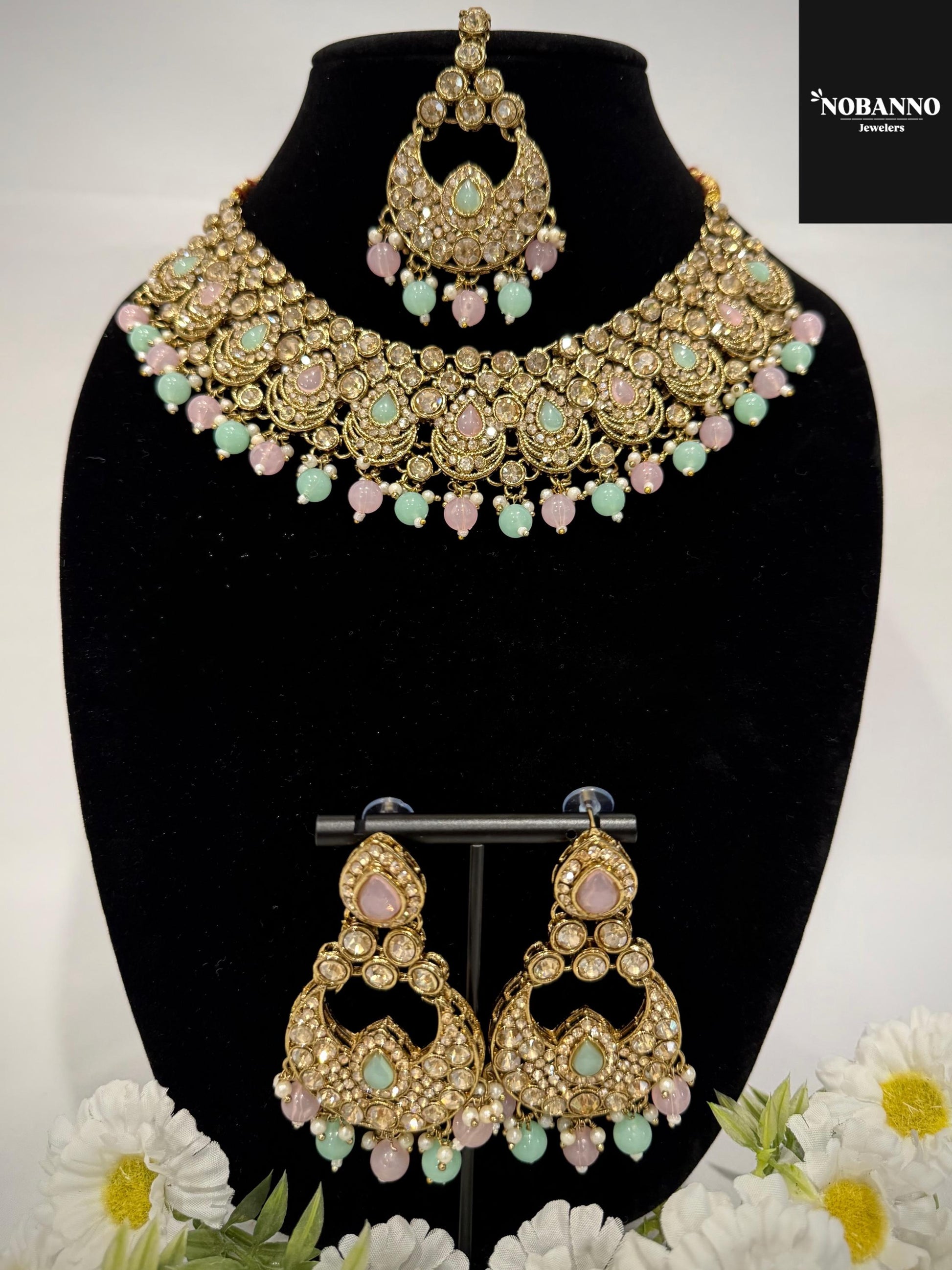 Pristine Handcrafted  Kundan Necklace set/Indian  Jewelry Set/ High Quality Kundan 4 Piece Set