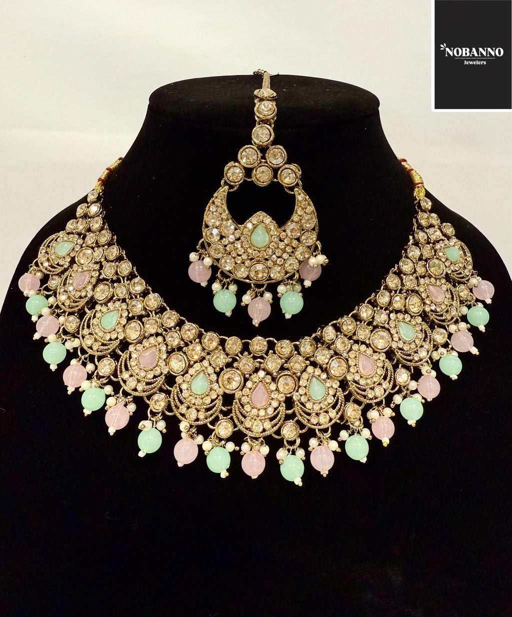 Pristine Handcrafted  Kundan Necklace set/Indian  Jewelry Set/ High Quality Kundan 4 Piece Set