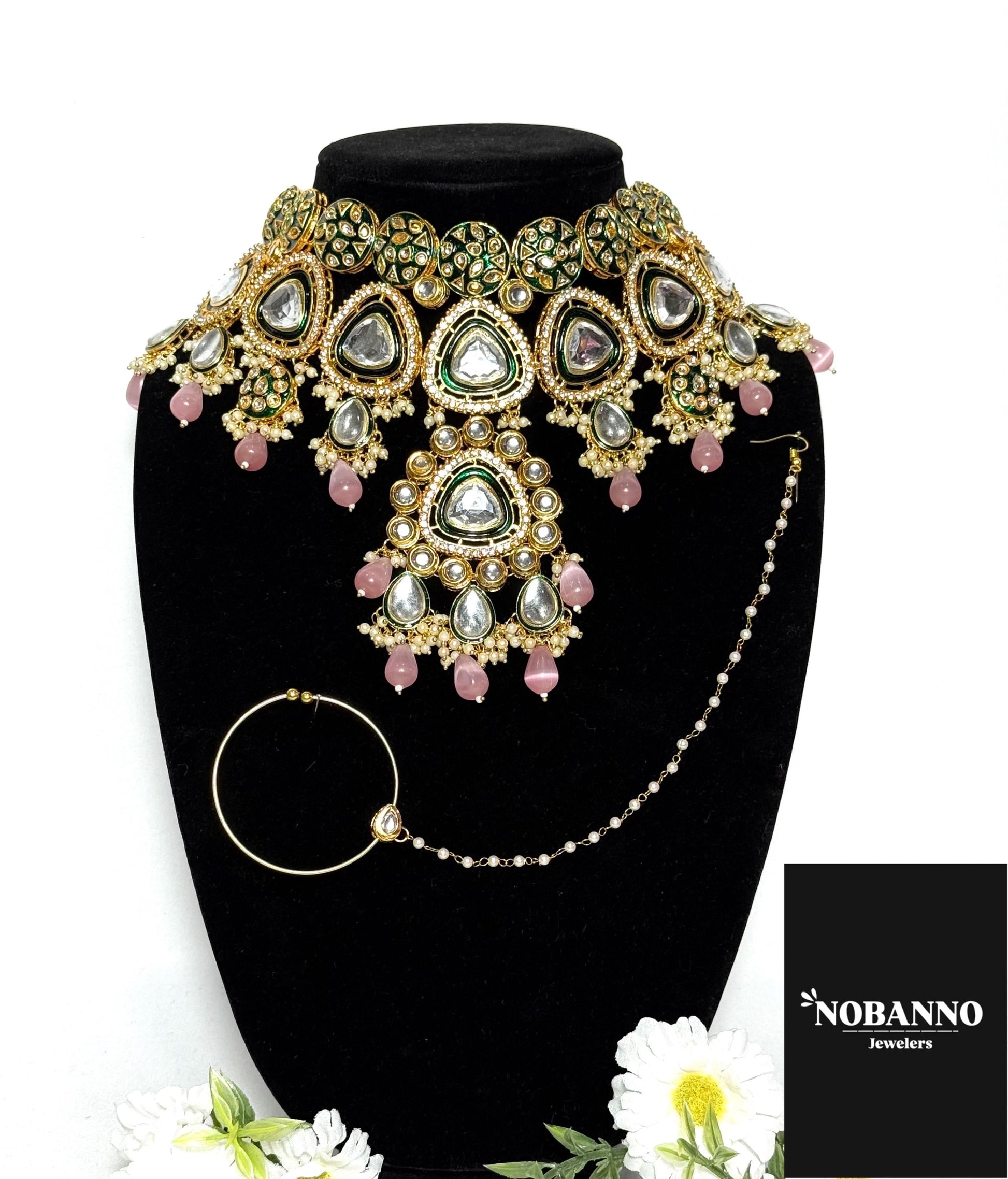 Pristine Handcrafted  Kundan Bridal set/Indian Full Bridal Jewelry Set/ High Quality Kundan 8 Piece Set.