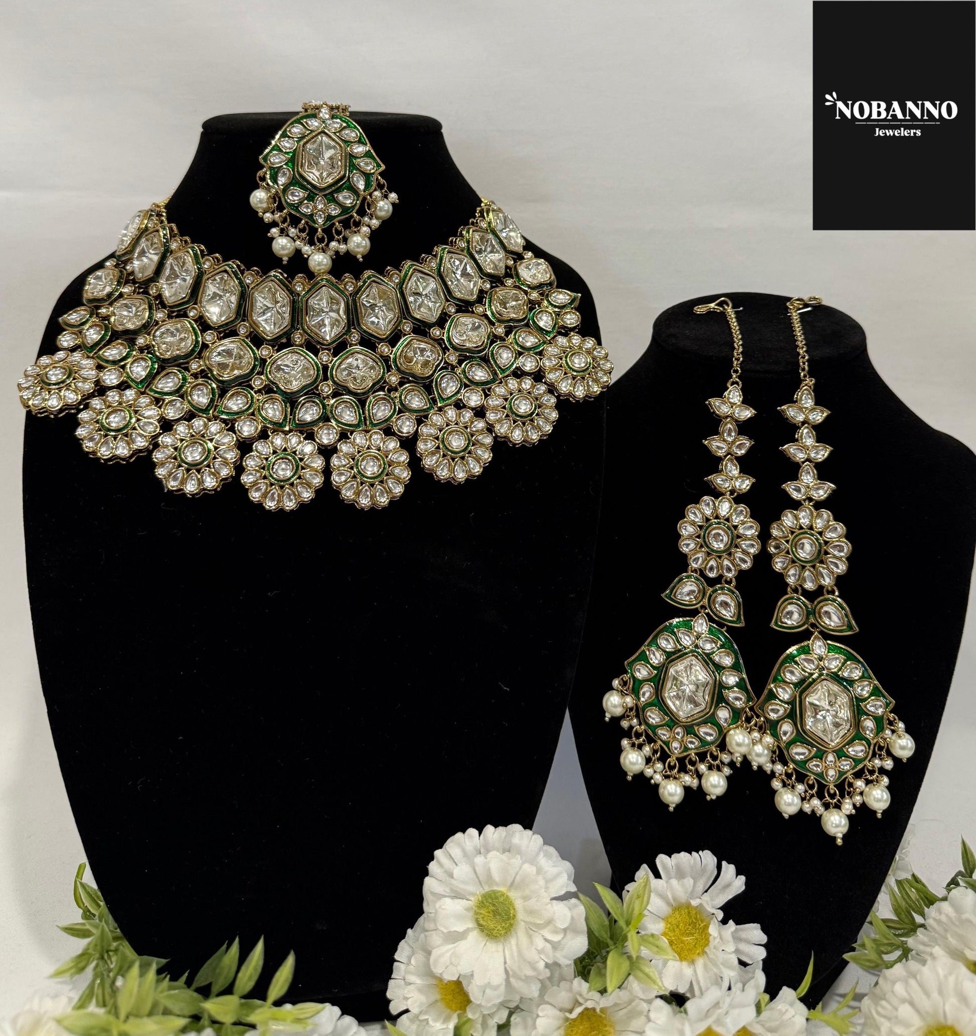 Pristine Handcrafted  Kundan Semi Bridal set/Indian Full Bridal Jewelry Set/ High Quality Kundan 4 Piece Set