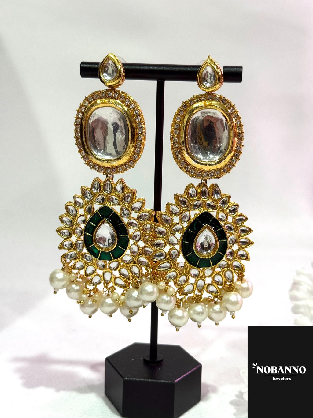 Pristine Handcrafted  Kundan Bridal set/Indian Full Bridal Jewelry Set/ High Quality Kundan 8 Piece Set