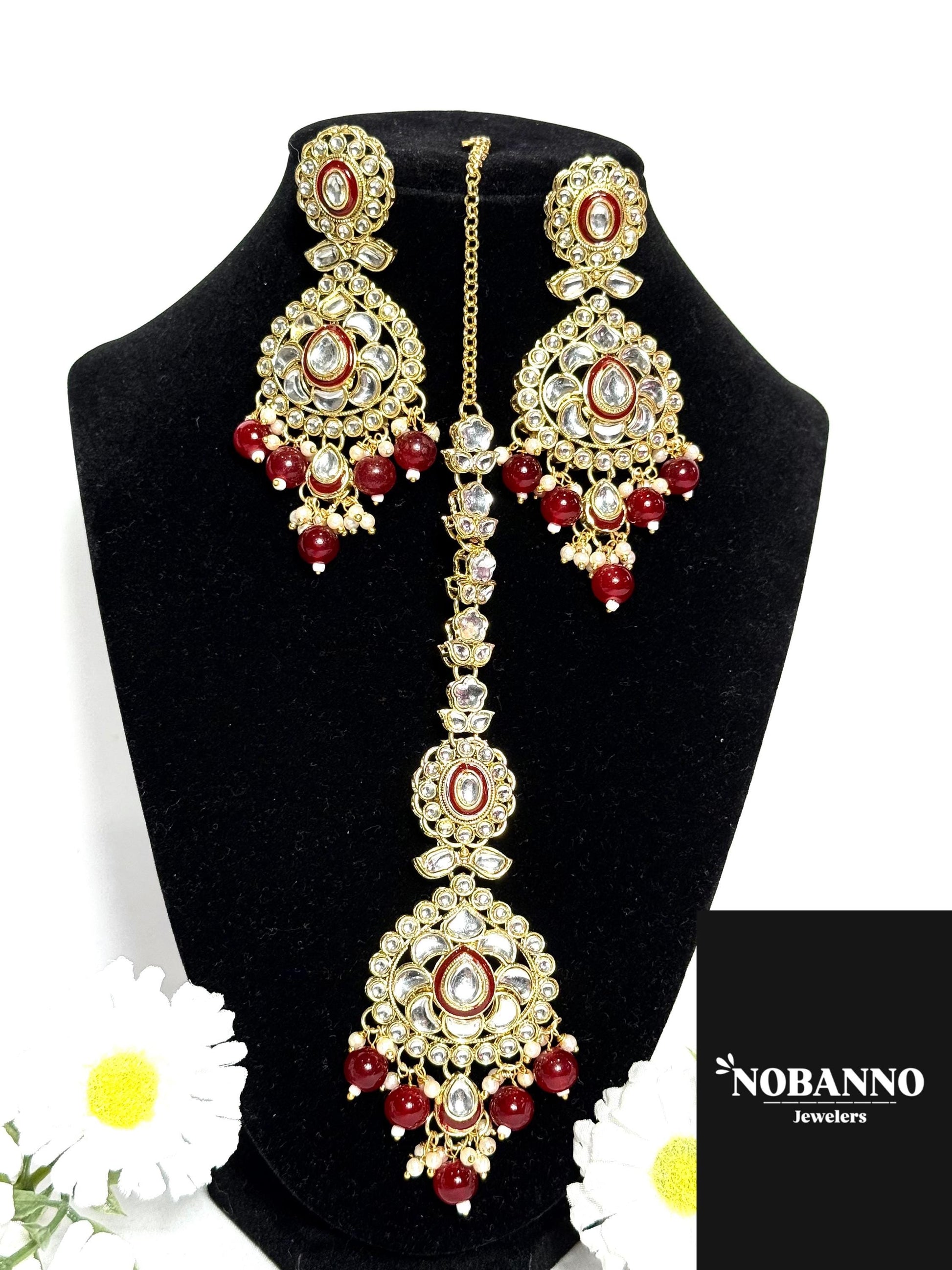 Pristine Handcrafted Kundan Choker set/Indian  Jewelry Set/ High Quality Kundan 4 Piece Set.