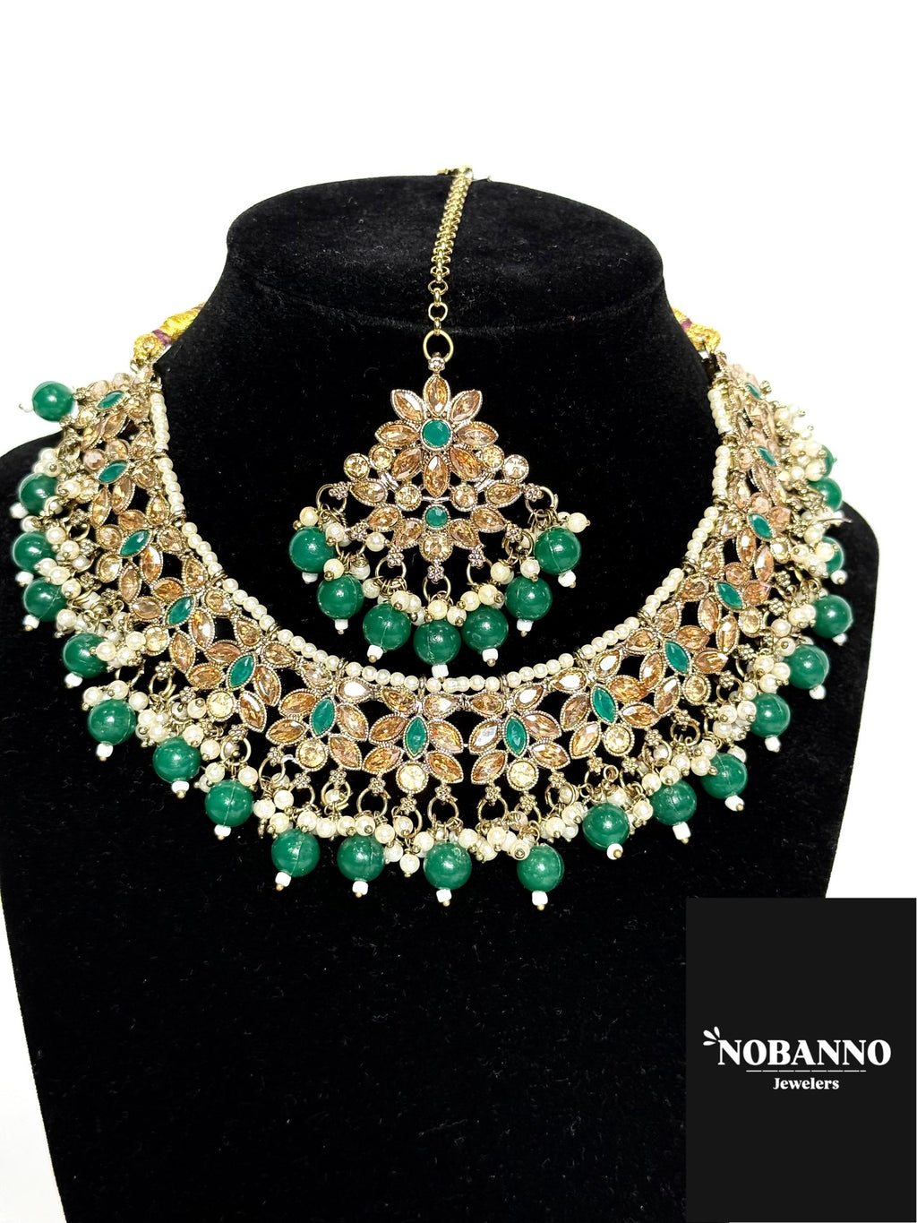 Pristine Handcrafted  Kundan Necklace set/Indian  Jewelry Set/ High Quality Kundan 4 Piece Set