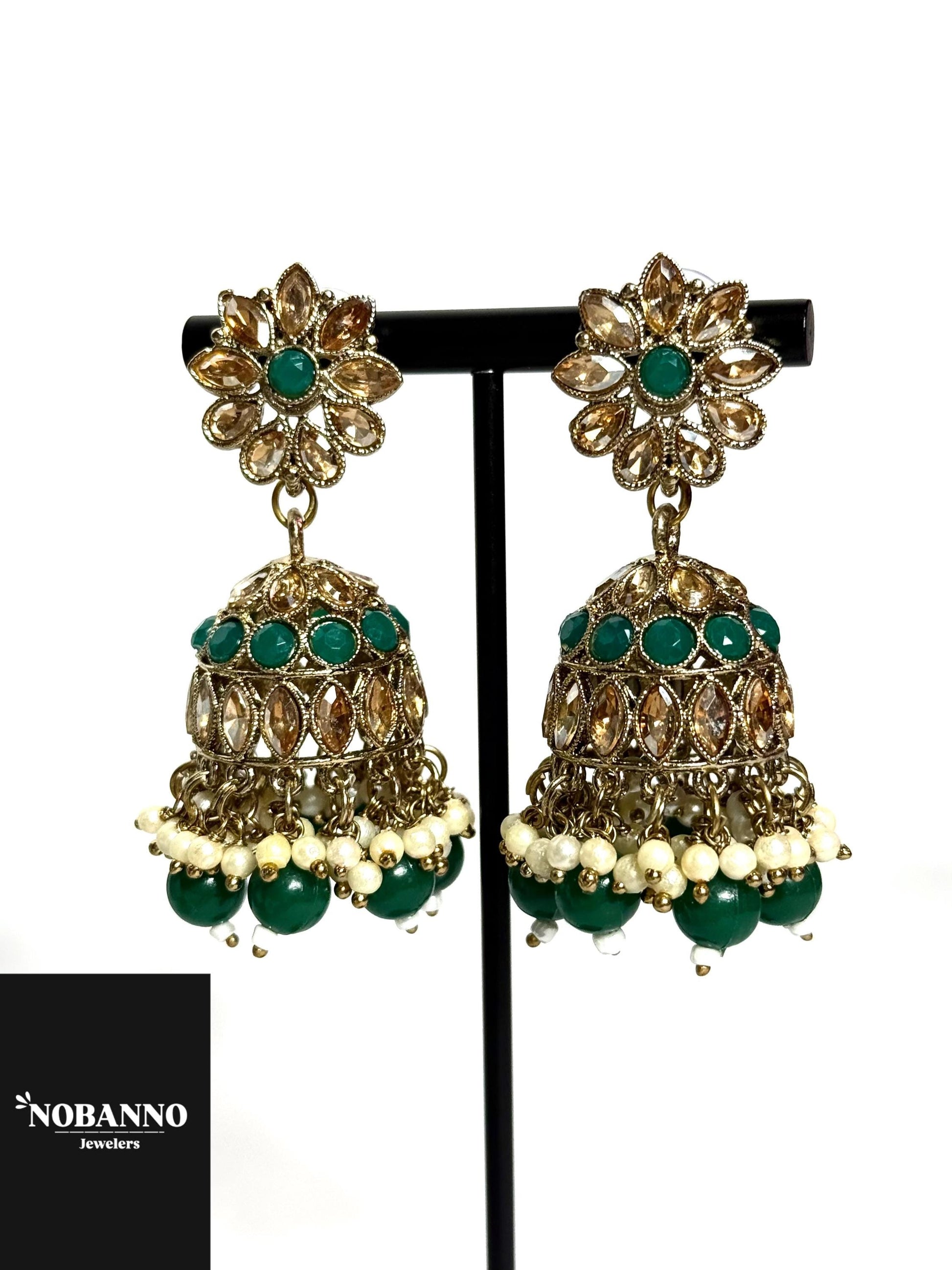 Pristine Handcrafted  Kundan Necklace set/Indian  Jewelry Set/ High Quality Kundan 4 Piece Set