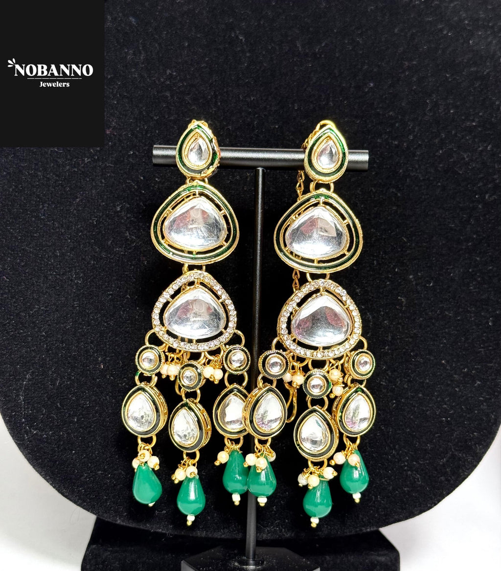 Pristine Handcrafted Kundan Bridal set/Indian  Bridal Jewelry Set/ High Quality Kundan 7 Piece Set.
