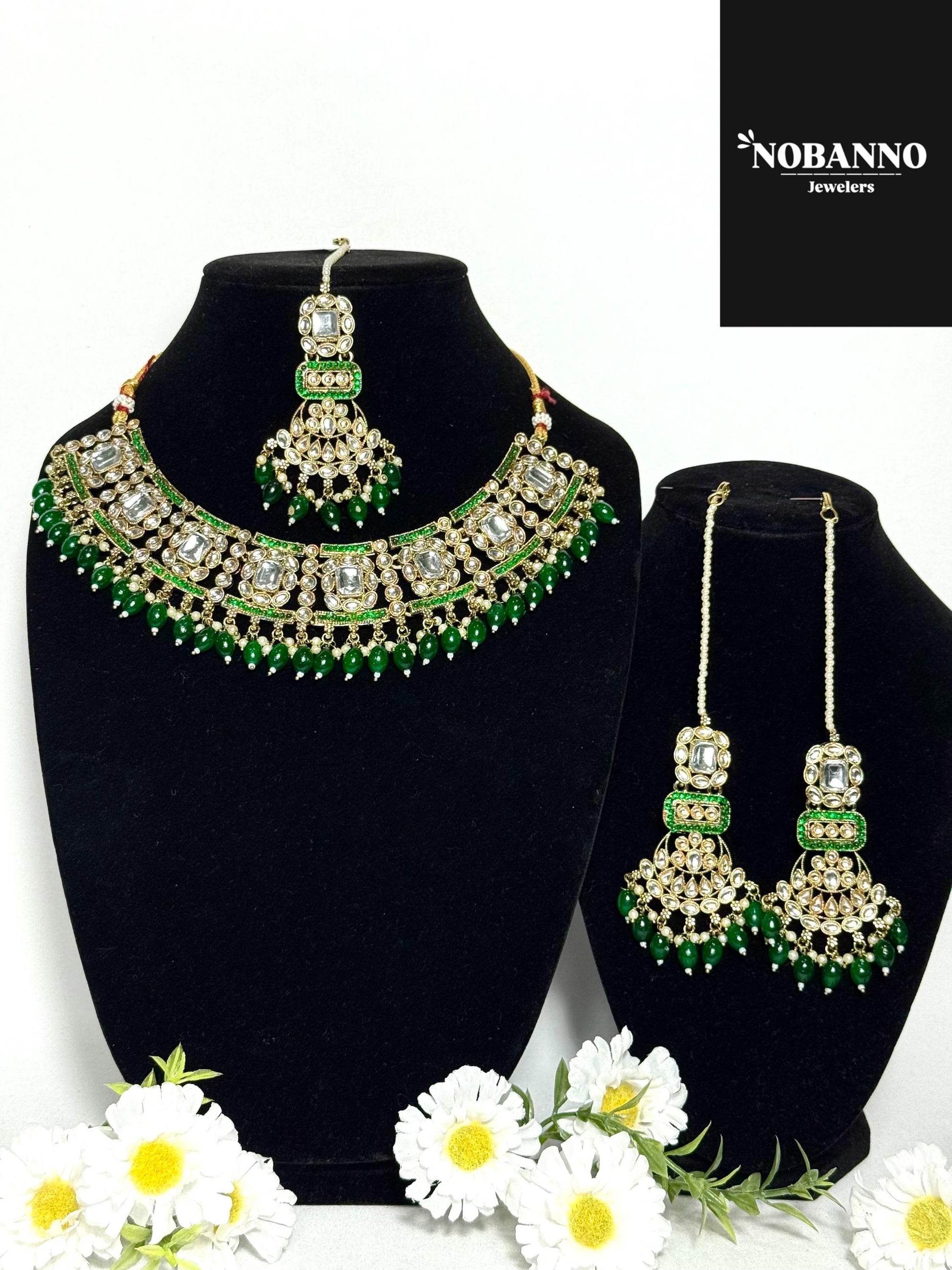 Premium Quality Kundan Jewelry Set/Indian Jewellery/ kundan jewellery/High quality kundon neacklace set.