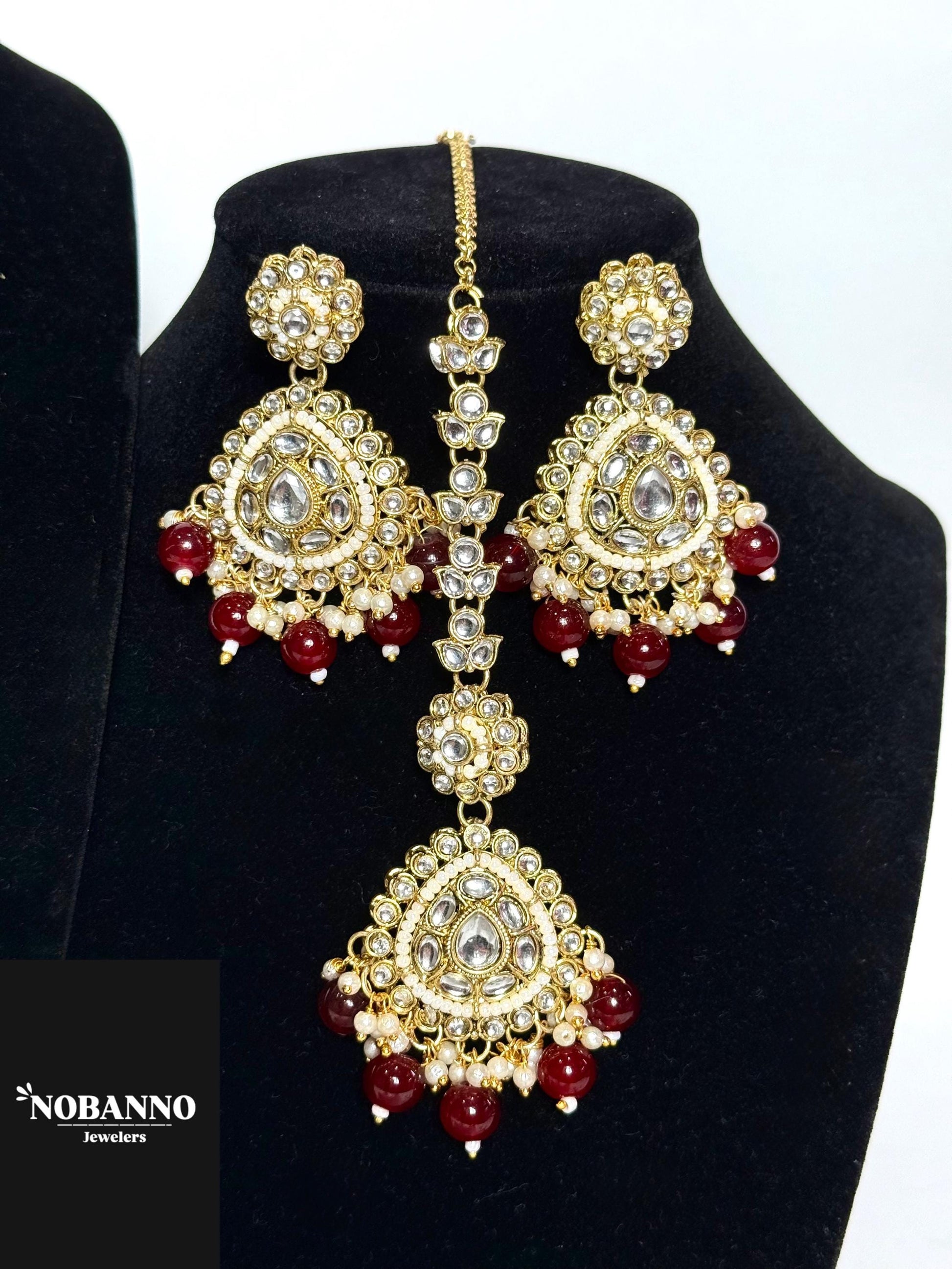 Handcrafted Kundan Choker set/Indian  Jewelry Set/ High Quality Kundan 4 Piece Set.