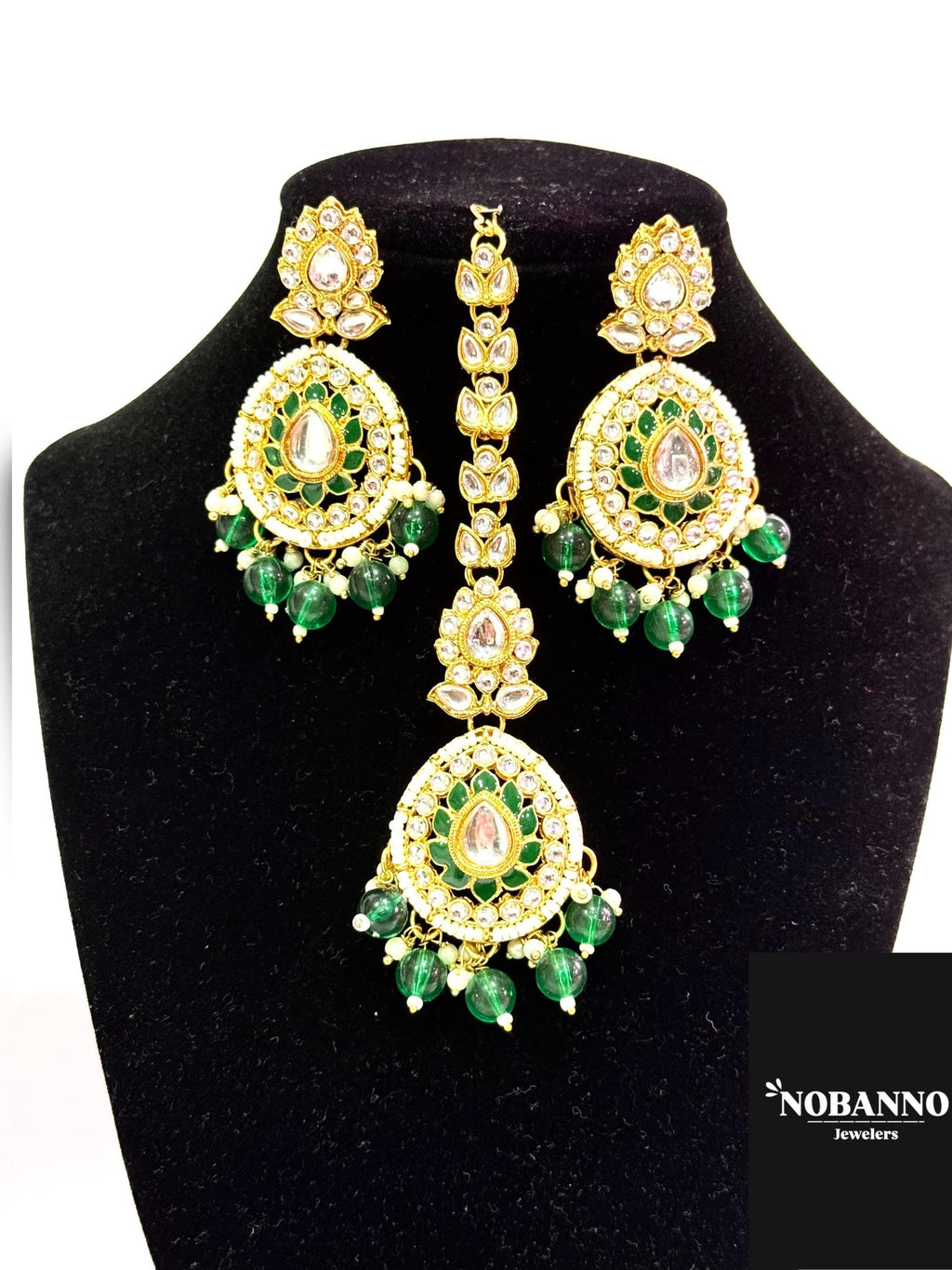 Handcrafted Kundan Choker set/Indian  Jewelry Set/ High Quality Kundan 4 Piece Set.