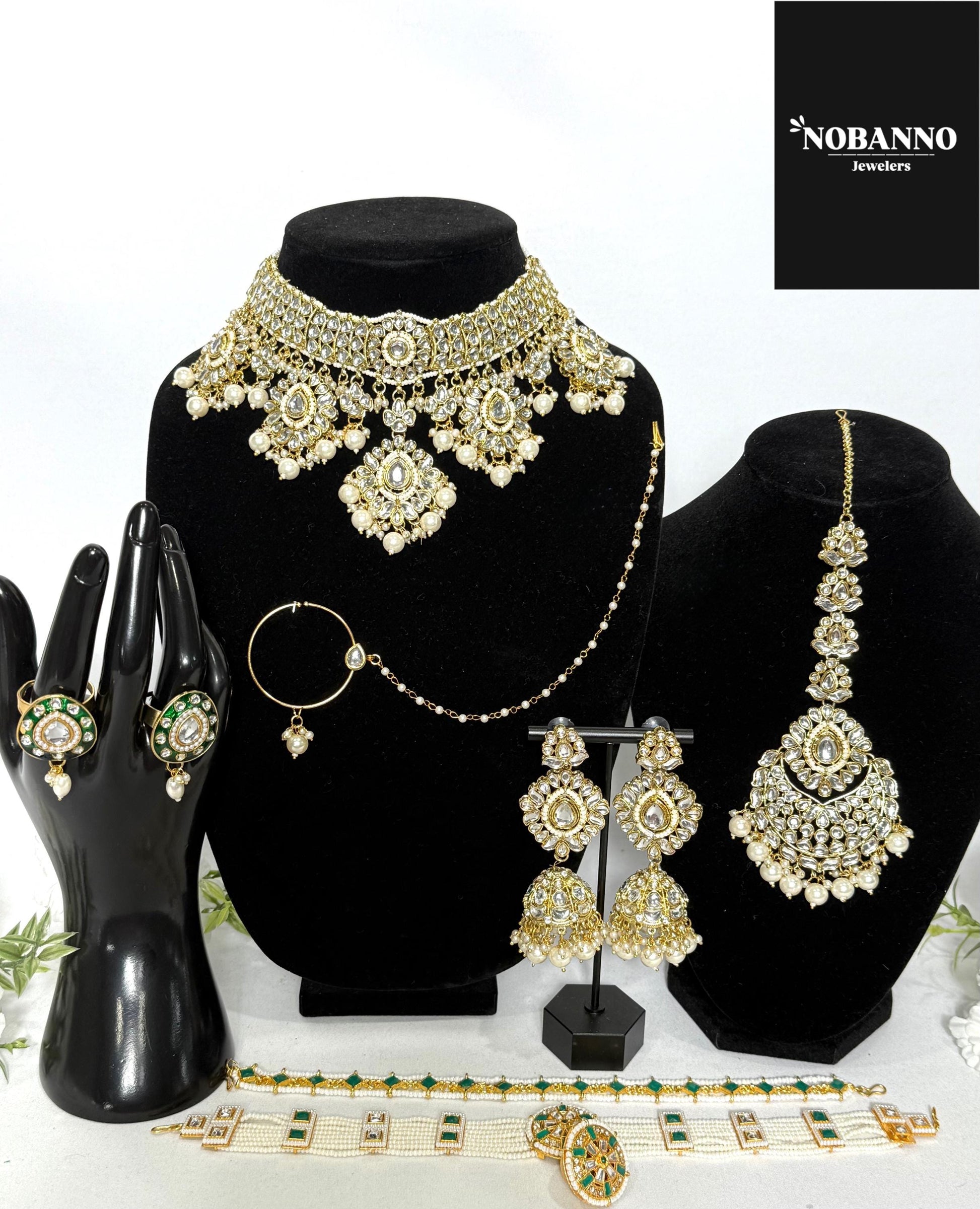 Pristine Handcrafted  Kundan Bridal set/Indian Full Bridal Jewelry Set/ High Quality Kundan 9 Piece Set