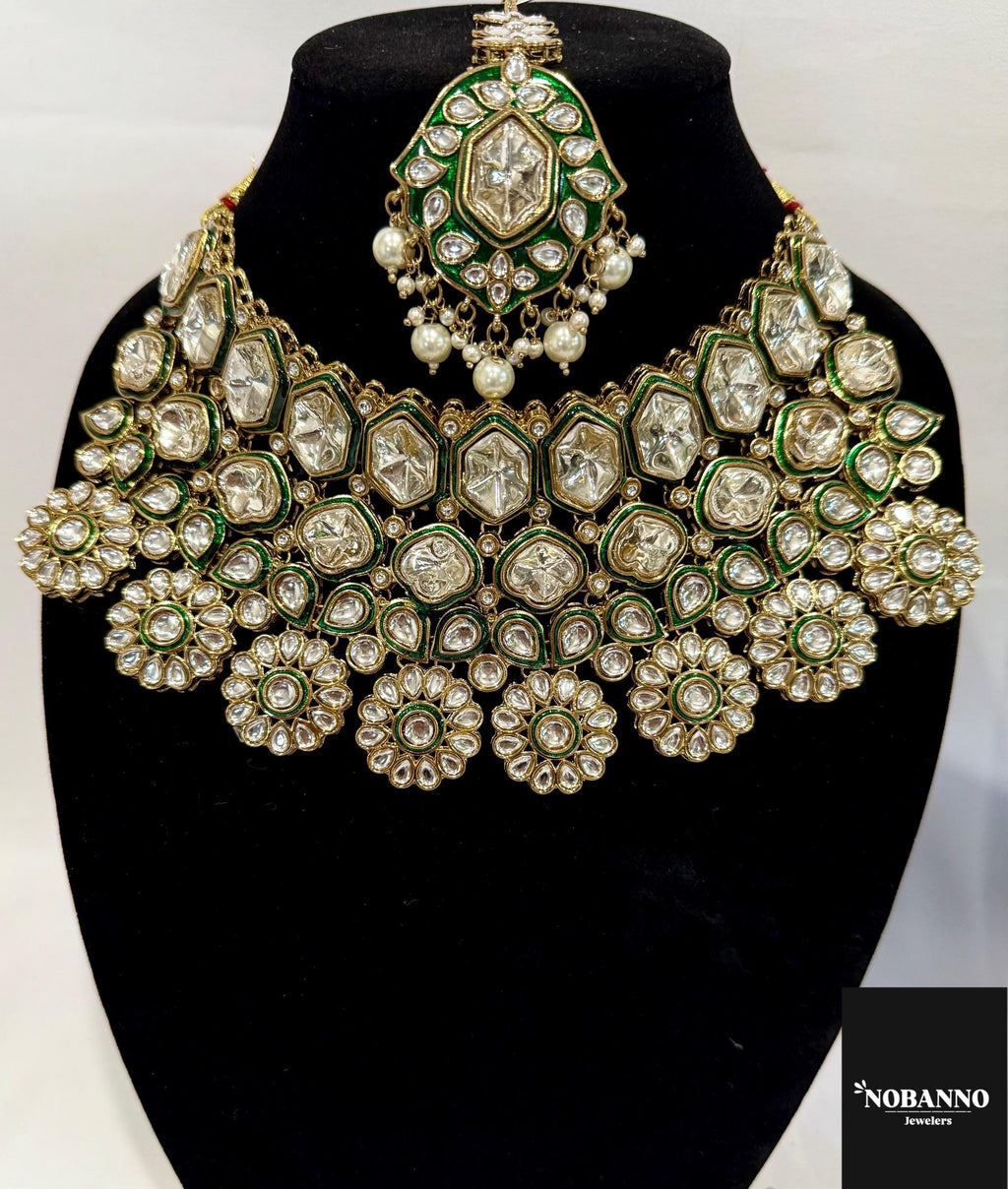 Pristine Handcrafted  Kundan Semi Bridal set/Indian Full Bridal Jewelry Set/ High Quality Kundan 4 Piece Set