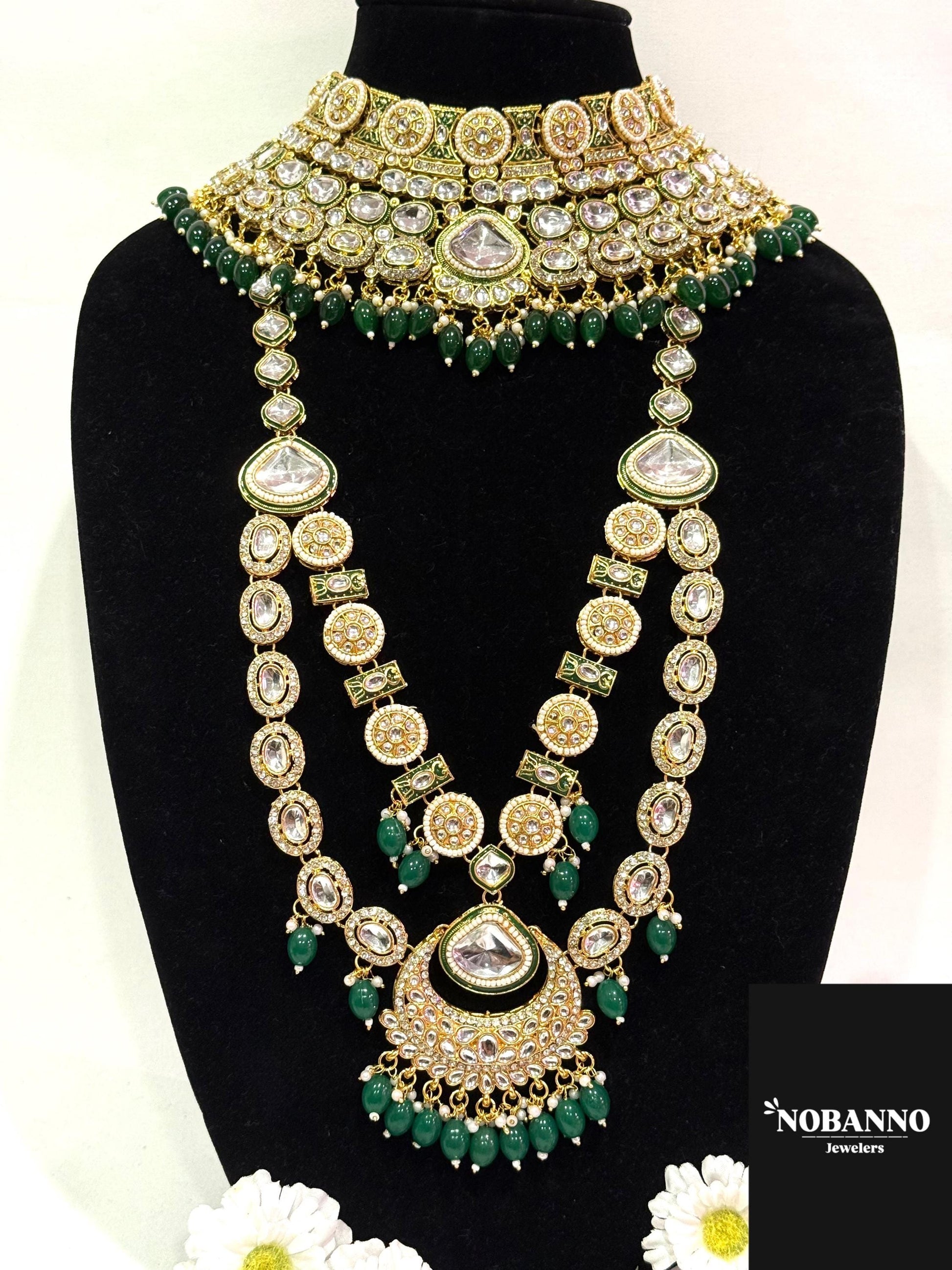 Pristine Handcrafted  Kundan Bridal set/Indian Full Bridal Jewelry Set/ High Quality Kundan 8 Piece Set