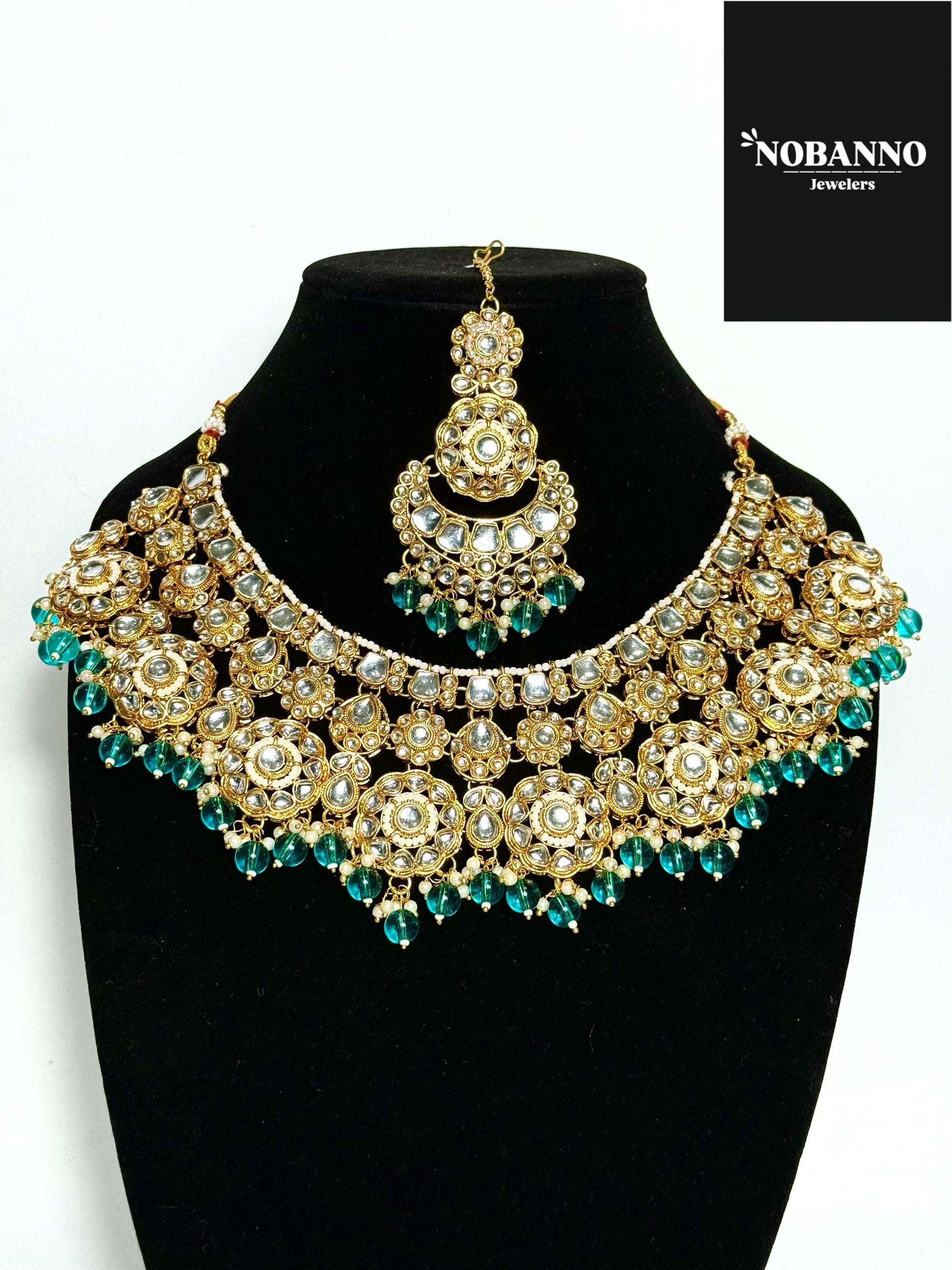 Pristine Handcrafted Kundan Necklace set/Indian Jewelry Set/ High Quality Kundan 4 Piece Set.