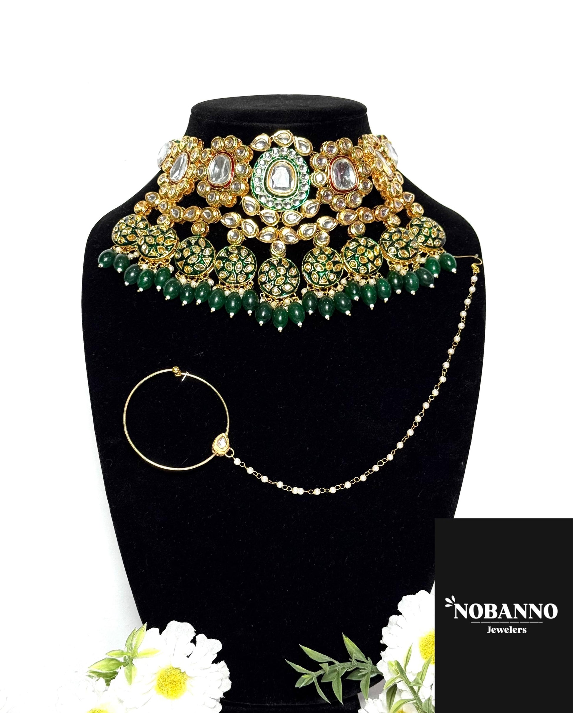 Pristine Handcrafted  Kundan Bridal set/Indian Full Bridal Jewelry Set/ High Quality Kundan 8 Piece Set.