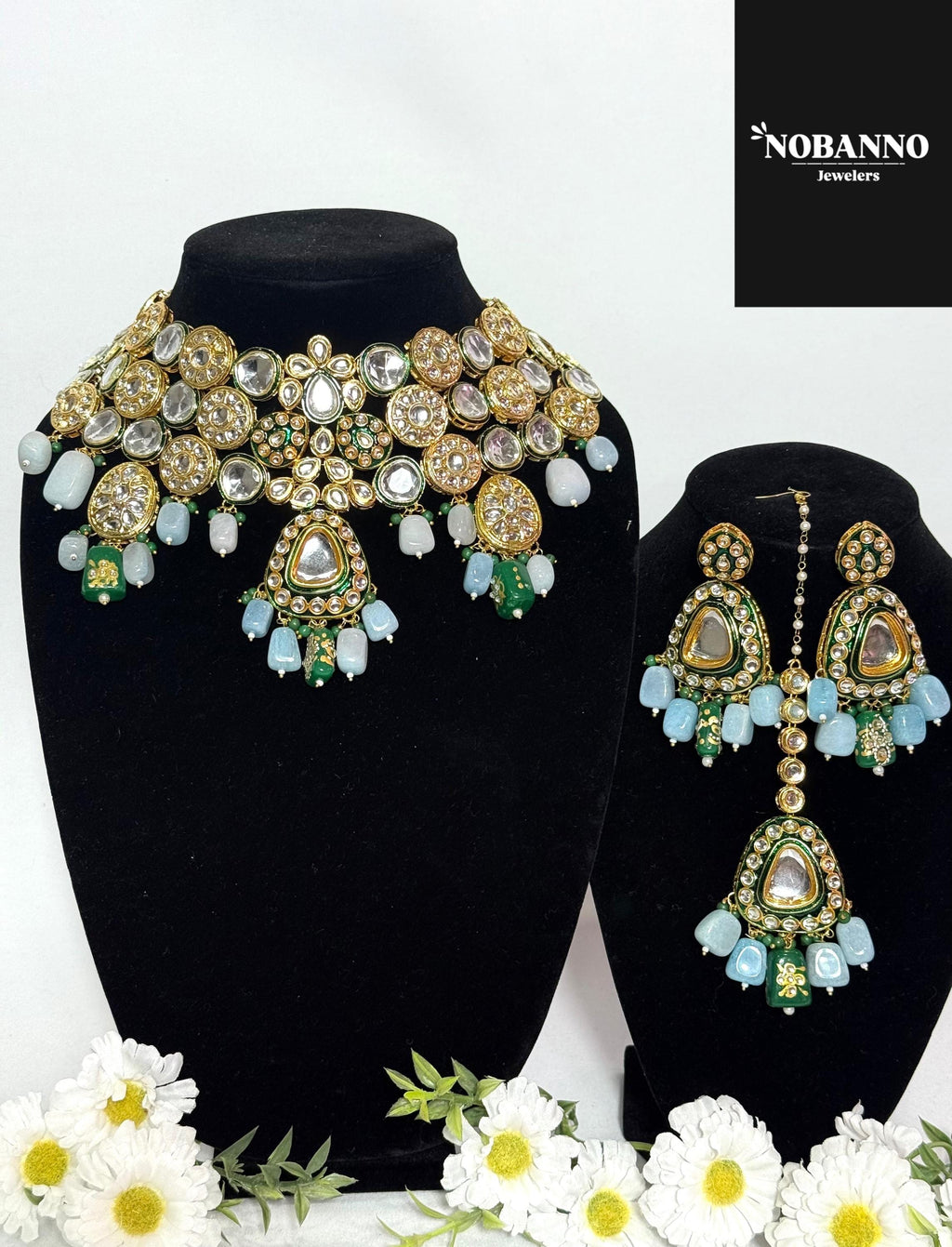 Pristine Handcrafted  Kundan Semi Bridal set/Indian Bridal Jewelry Set/ High Quality Kundan 4 Piece Set.