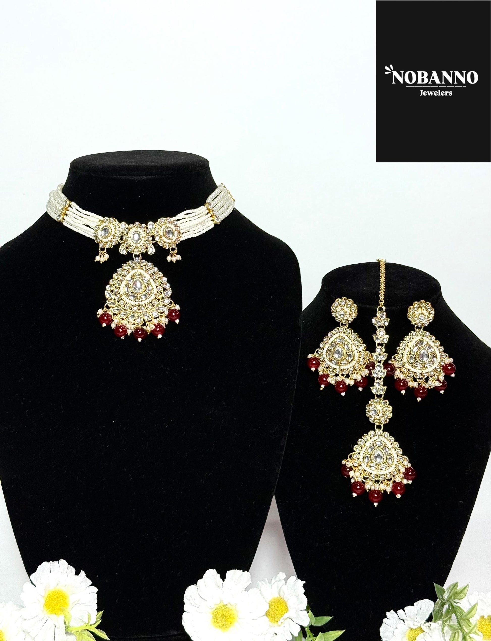 Handcrafted Kundan Choker set/Indian  Jewelry Set/ High Quality Kundan 4 Piece Set.