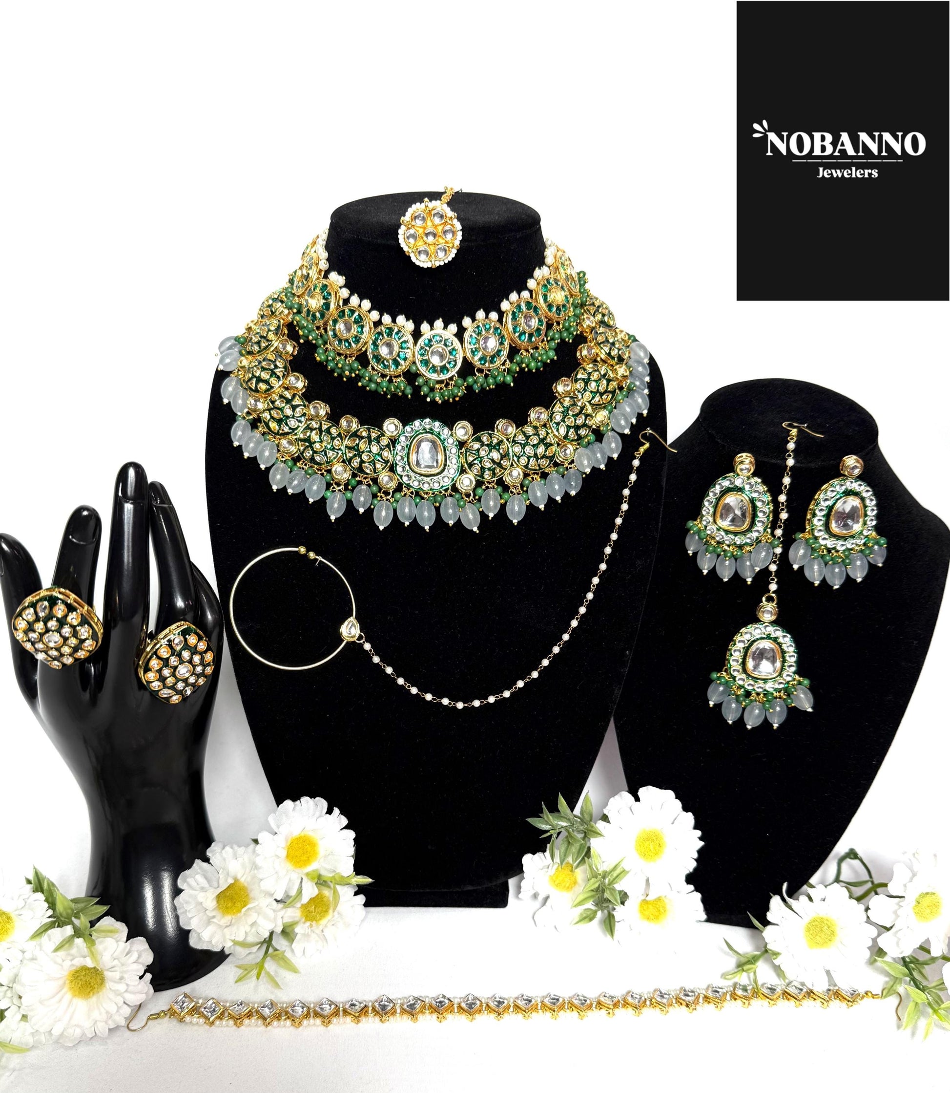 Pristine Handcrafted  Kundan Bridal set/Indian Full Bridal Jewelry Set/ High Quality Kundan 10 Piece Set.