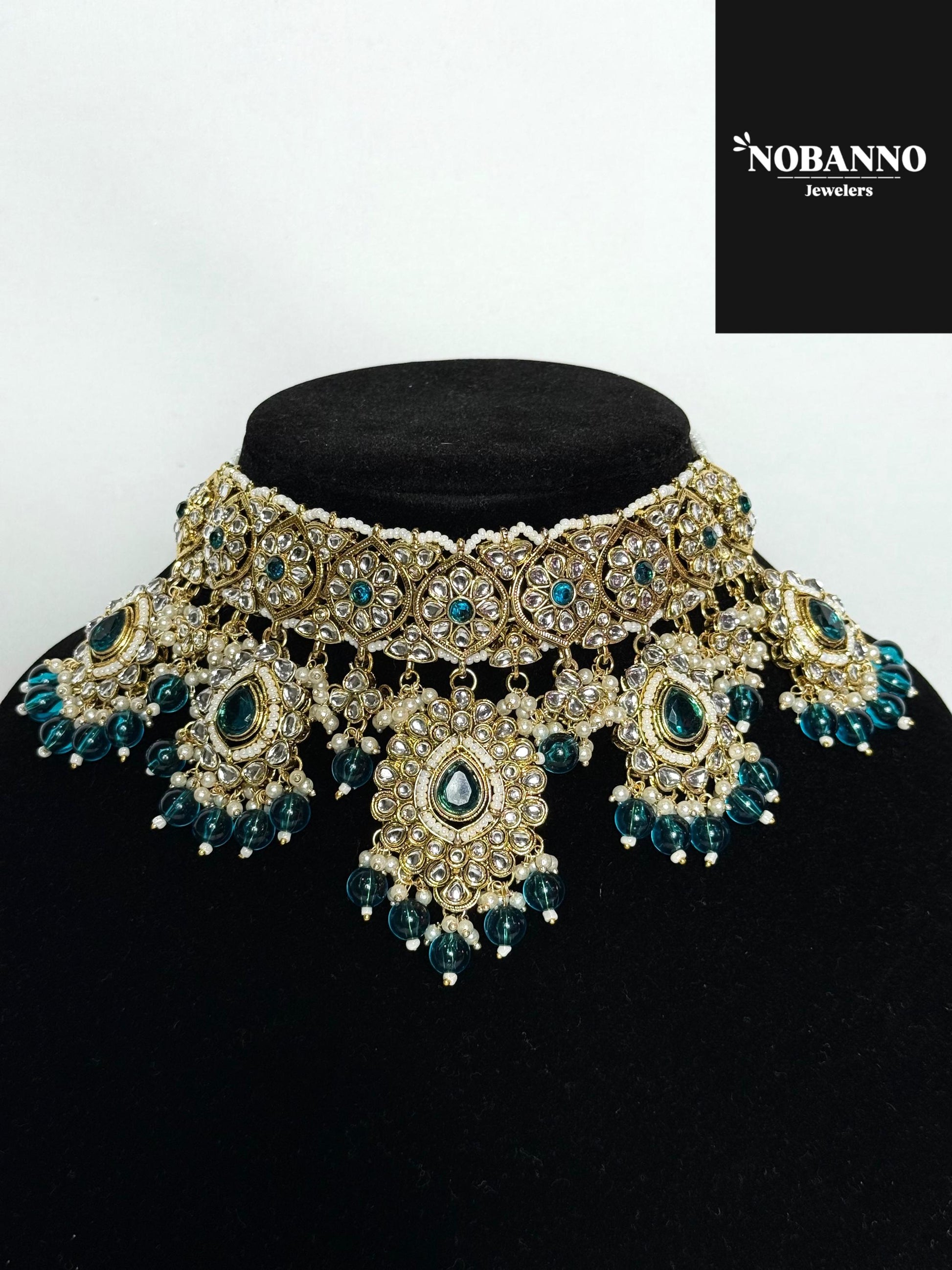 Pristine Handcrafted  Kundan Necklace set/Indian  Jewelry Set/ High Quality Kundan 4 Piece Set