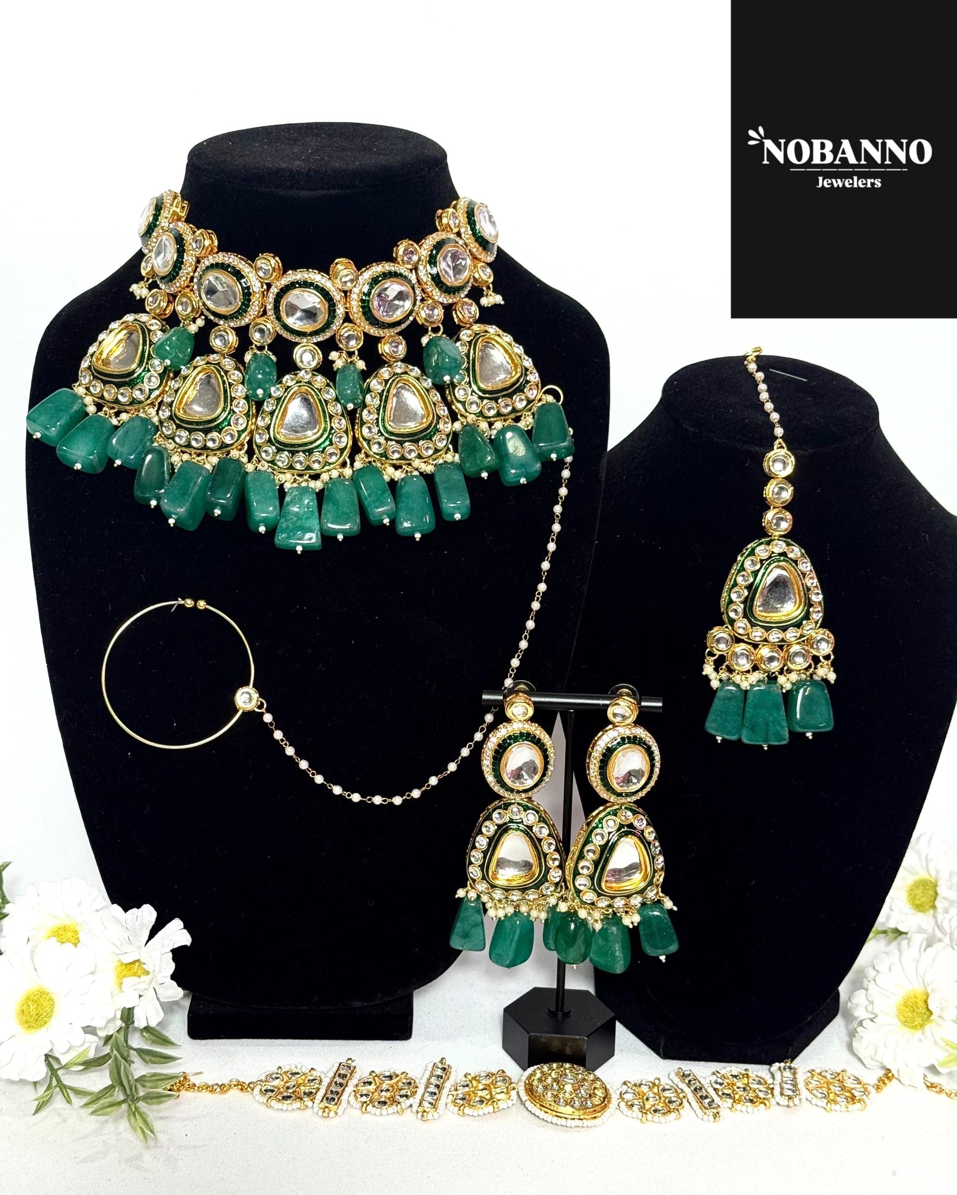 Pristine Handcrafted  Kundan Bridal set/Indian Full Bridal Jewelry Set/ High Quality Kundan 6 Piece Set.
