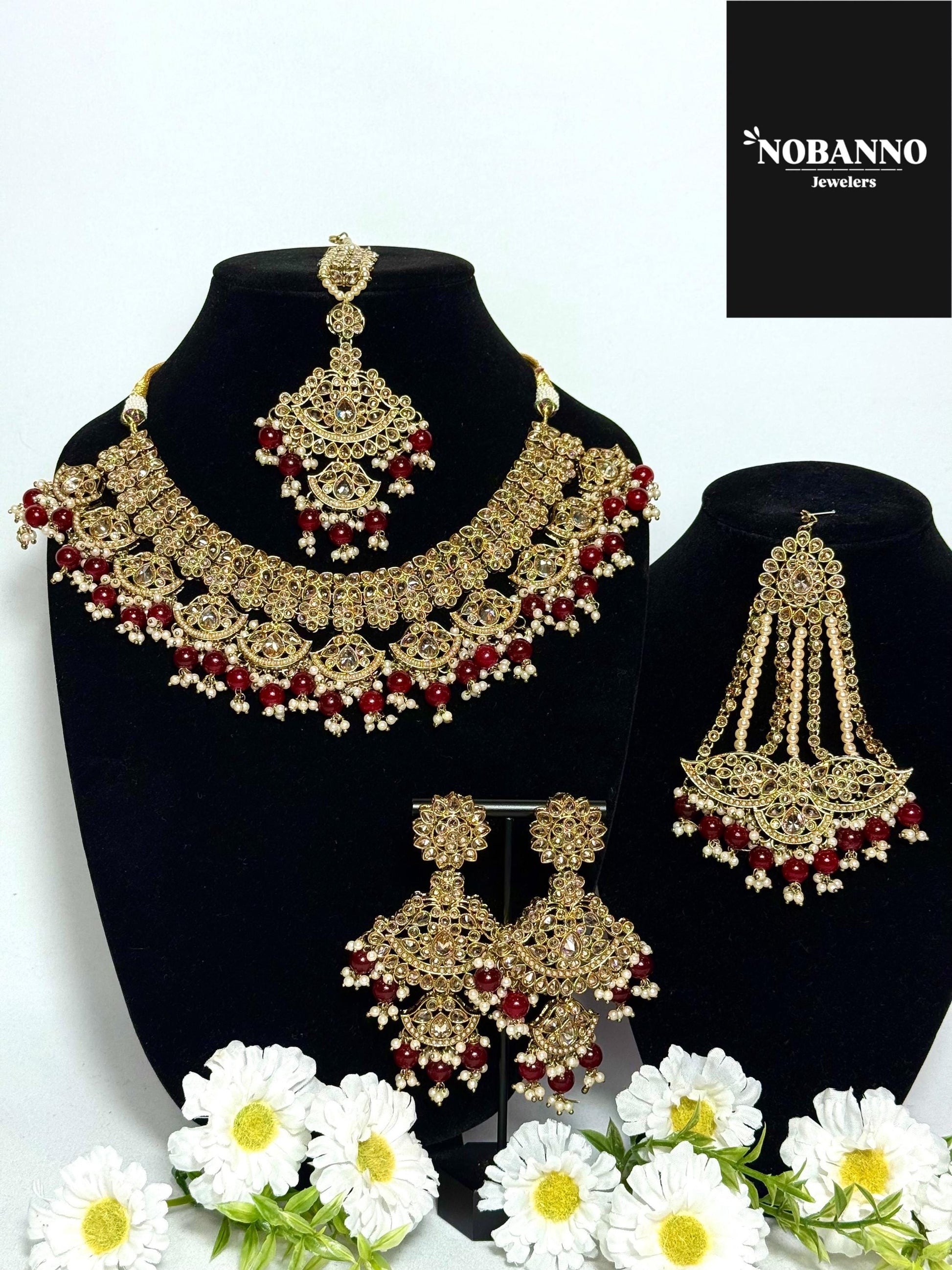 Handcrafted Kundan Semi Bridal Jewelry Set with Necklace, Earrings, Maang Tikka and side pasha